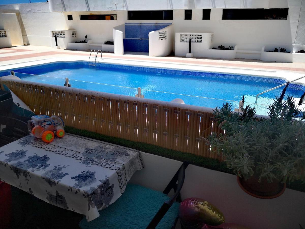 Ben'Sholidayflat Ideal For Families Groups And Couples Terrace Solarium Wi-Fi Netflix Smart Tv El Medano  Bagian luar foto