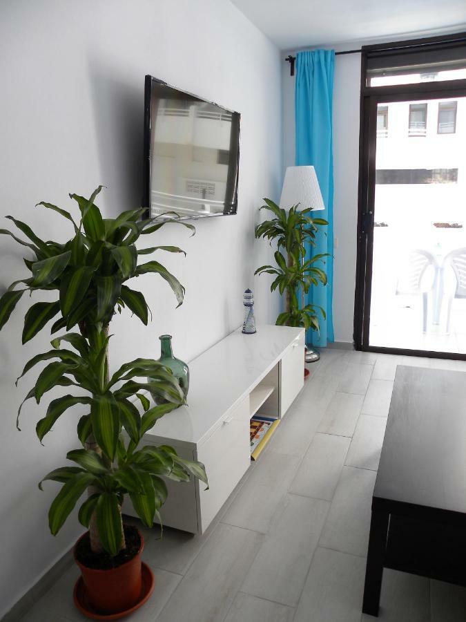 Ben'Sholidayflat Ideal For Families Groups And Couples Terrace Solarium Wi-Fi Netflix Smart Tv El Medano  Bagian luar foto