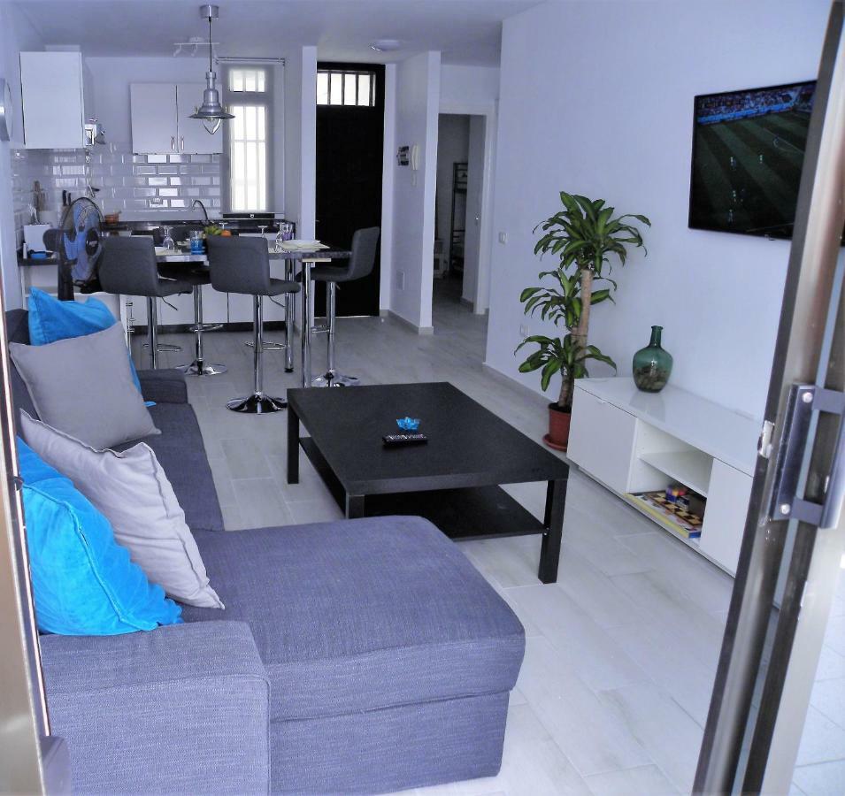 Ben'Sholidayflat Ideal For Families Groups And Couples Terrace Solarium Wi-Fi Netflix Smart Tv El Medano  Bagian luar foto